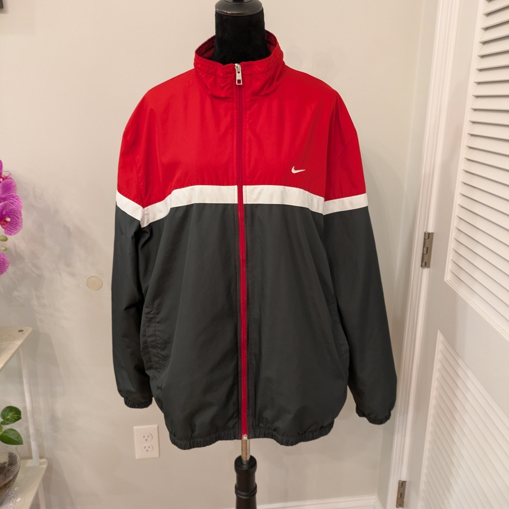 Nike Men's Red, White, and Black Windbreaker Size XXL